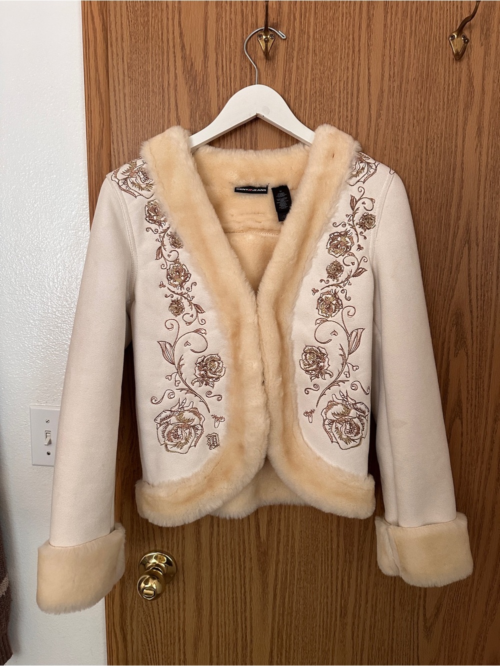 Vintage Dkny Faux Fur Trim Embroidered Cream Jacket
